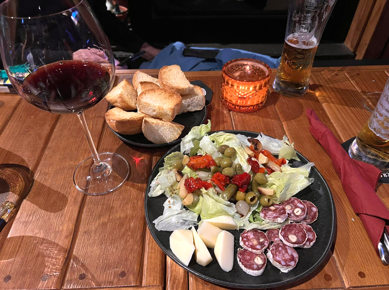 BCBG Bistro